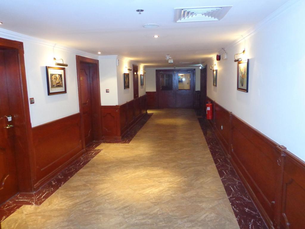 Bahrain Carlton Hotel Manama Dış mekan fotoğraf
